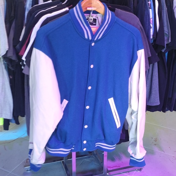 Top Line XL The WHEREHOUSE Varsity Jacket Vintage - Picture 3 of 7
